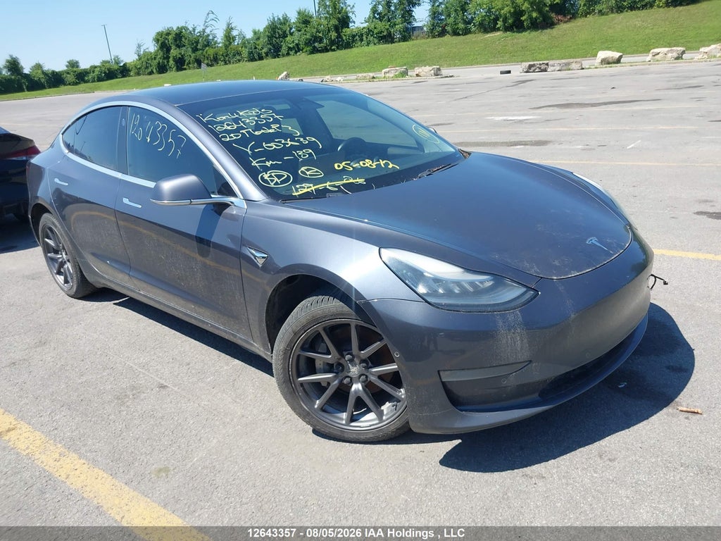 TESLA MODEL 3 2020