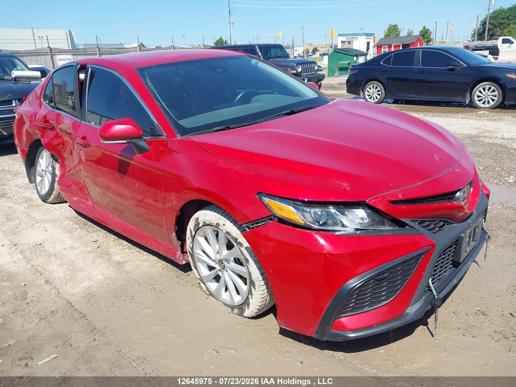 TOYOTA CAMRY 2024