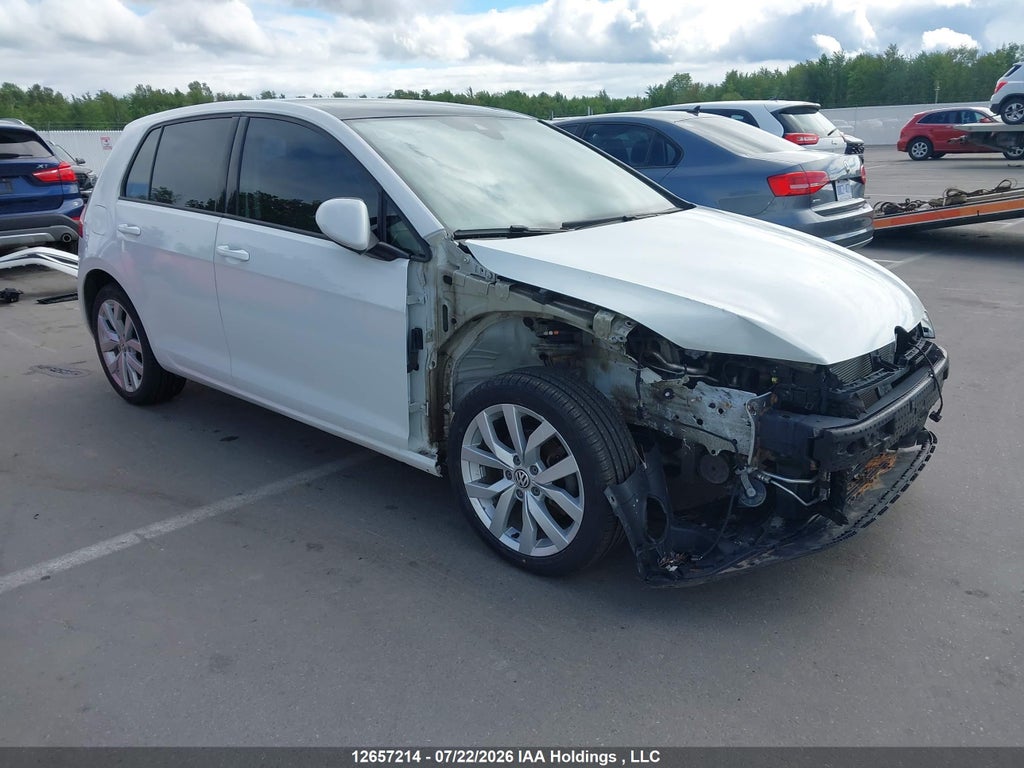 VOLKSWAGEN GOLF 2021