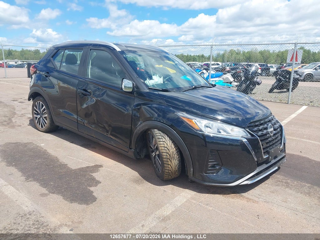 NISSAN KICKS 2023