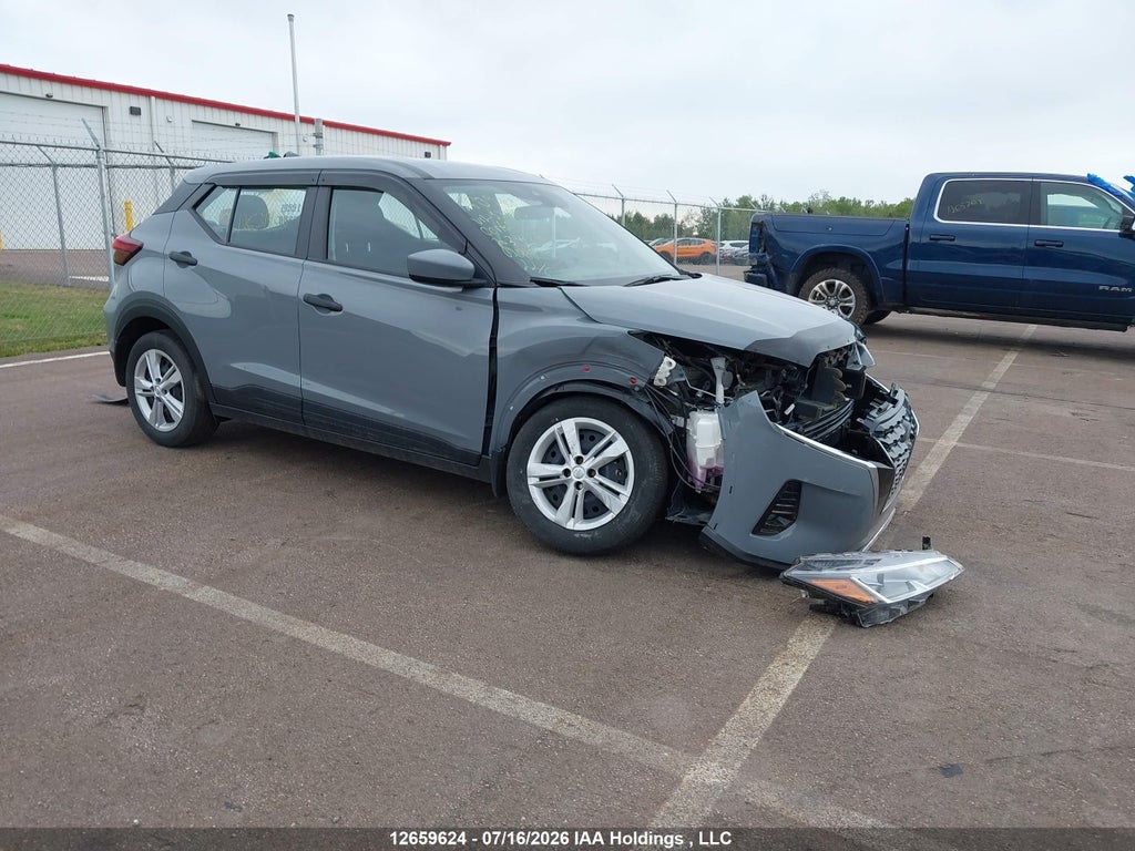 NISSAN KICKS 2024