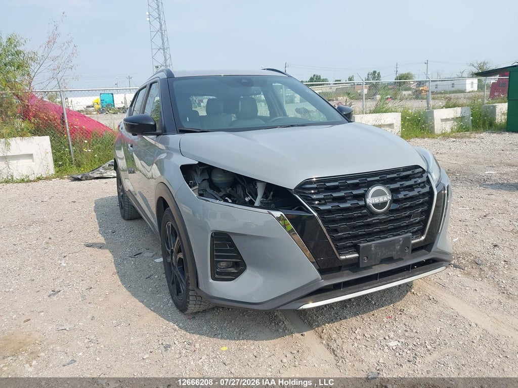 NISSAN KICKS 2024