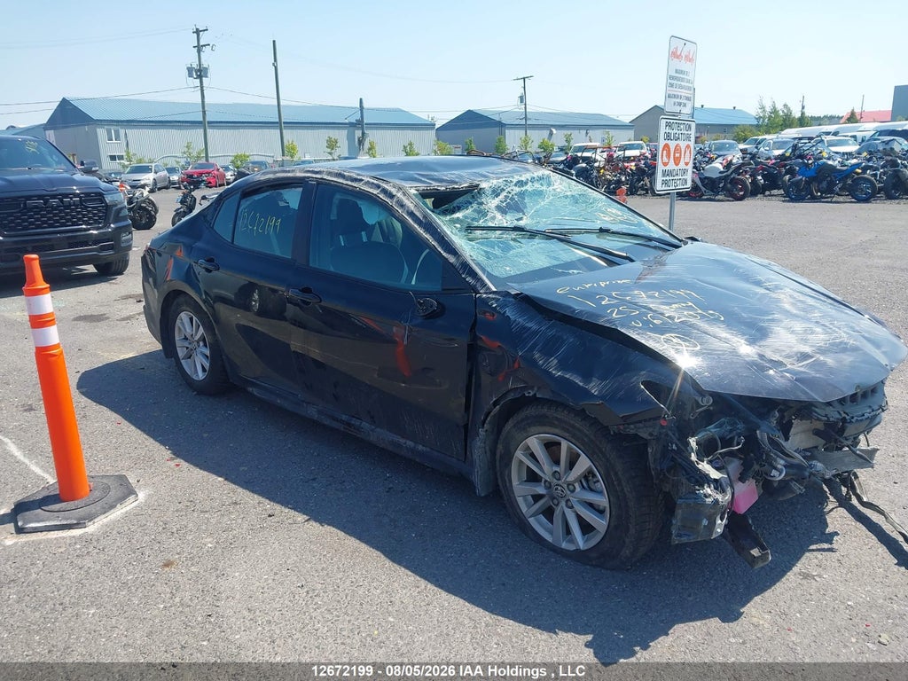 TOYOTA CAMRY 2025