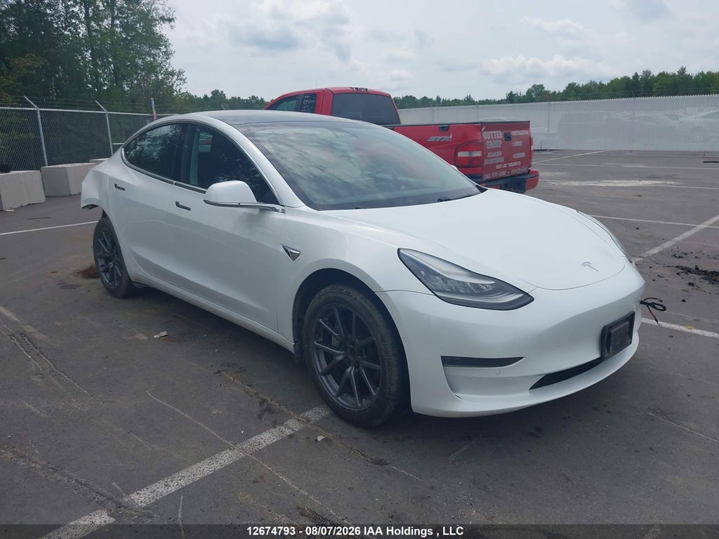 TESLA MODEL 3 2020