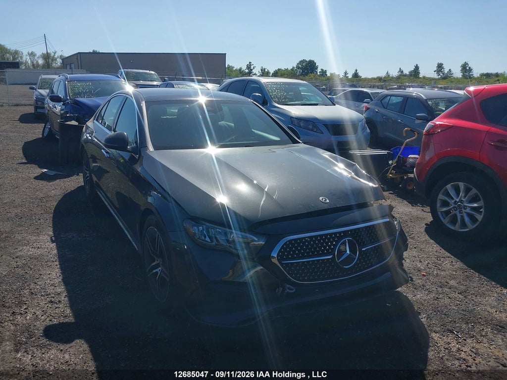 MERCEDES-BENZ E-  2024