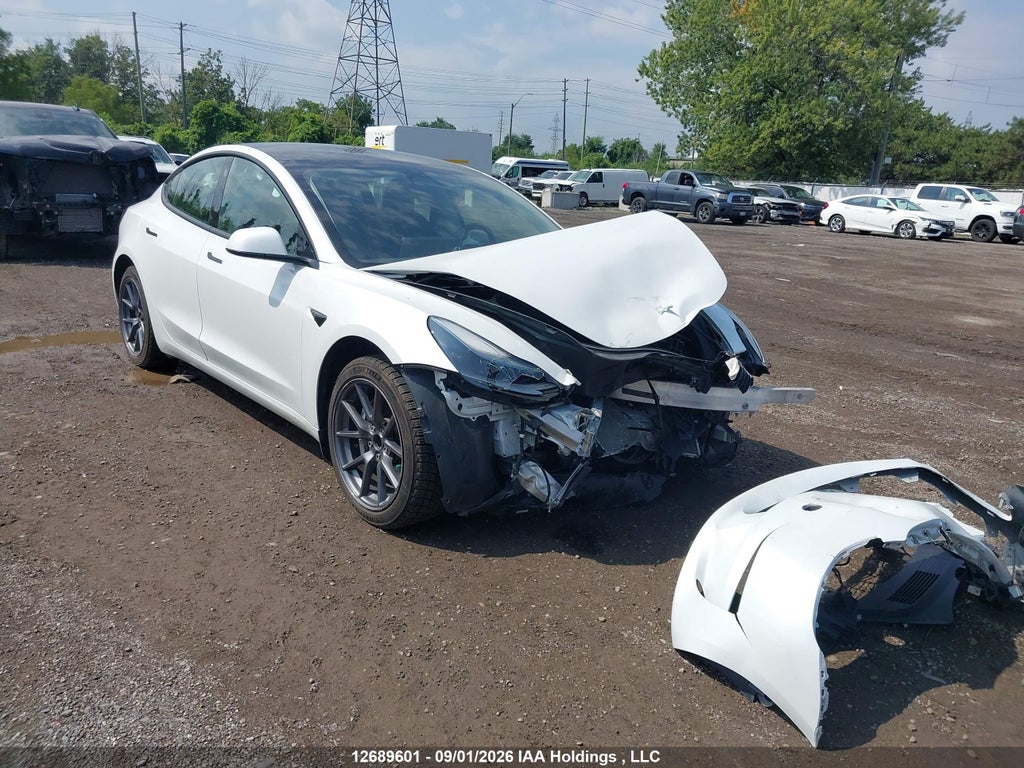 TESLA MODEL 3 2023
