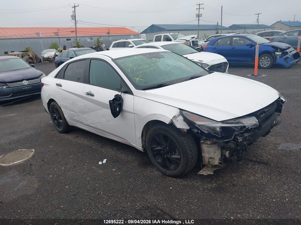 HYUNDAI ELANTRA 2022