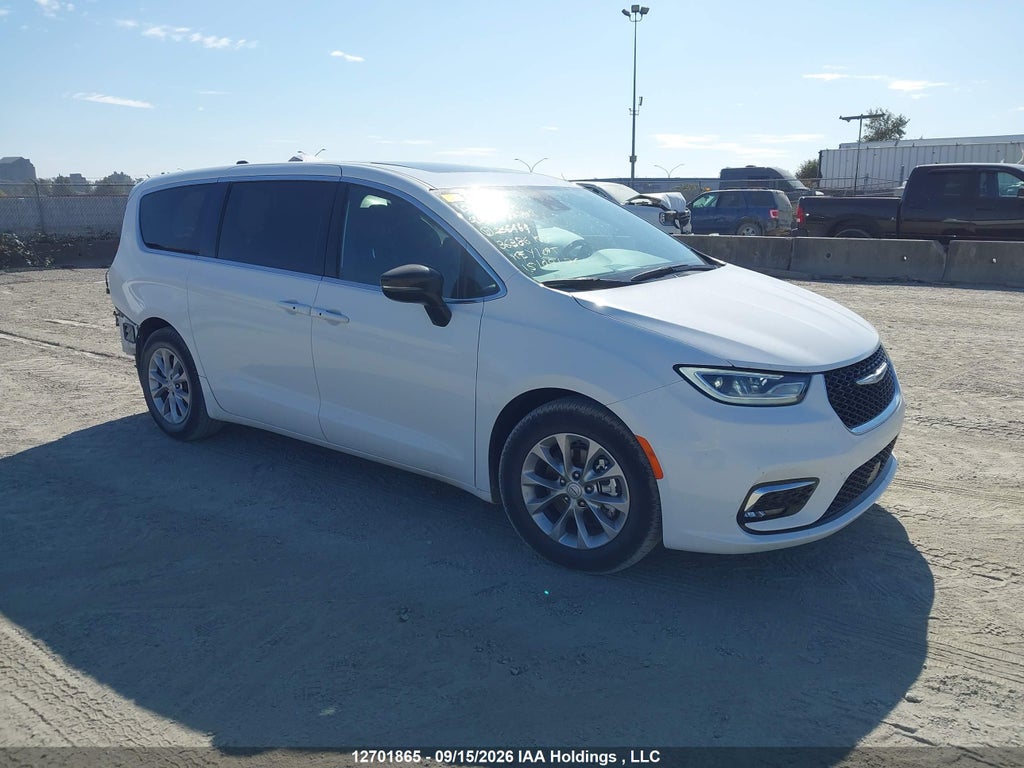 CHRYSLER PACIFICA 2026