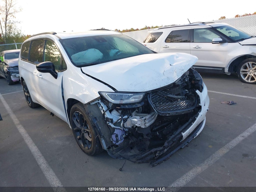 CHRYSLER PACIFICA 2024