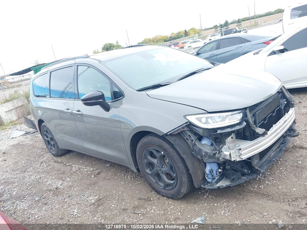 CHRYSLER PACIFICA 2025