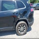 1C4PJMLXXKD369536 2019 Jeep Cherokee Latitude Plus 4X4 auction photo thumbnail 17