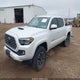 3TYCZ5AN6NT062487 2022 Toyota Tacoma Trd Sport auction photo thumbnail 2