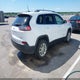 1C4PJMCB6KD284293 2019 Jeep Cherokee Latitude 4X4 auction photo thumbnail 4