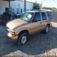 1GNDT13W42K196425 2002 Chevrolet Blazer Ls auction photo thumbnail 2