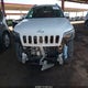 1C4PJMLB4KD441738 2019 Jeep Cherokee Latitude Plus 4X4 auction photo thumbnail 6