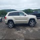 1J4RR6GT1BC586526 2011 Jeep Grand Cherokee Overland auction photo thumbnail 13
