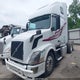 4V4NC9EH5FN185047 2015 Volvo Vn Vnl auction photo thumbnail 2