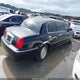 1L1FM81W7YY903823 2000 Lincoln Town Car Executive auction photo thumbnail 4