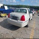 1LNHM81W95Y635084 2005 Lincoln Town Car Signature auction photo thumbnail 4