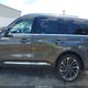 5LM5J7XC7LGL10971 2020 Lincoln Aviator Reserve auction photo thumbnail 14