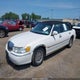 1LNHM83W2YY923563 2000 Lincoln Town Car Cartier auction photo thumbnail 2