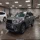 5TDDZRFH8HS476840 2017 Toyota Highlander Limited Platinum auction photo thumbnail 2