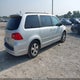 2V4RW3DG3BR635999 2011 Volkswagen Routan Se auction photo thumbnail 4