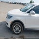 2LMPJ8KR7HBL20433 2017 Lincoln Mkx Select auction photo thumbnail 18