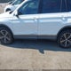 3VV3B7AX7JM072101 2018 Volkswagen Tiguan 2.0T Se/2.0T Sel auction photo thumbnail 17
