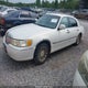 1LNHM82W3YY933987 2000 Lincoln Town Car Signature auction photo thumbnail 2