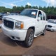 1GYEK13R5XR409997 1999 Cadillac Escalade Standard auction photo thumbnail 2