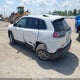 1C4PJMCBXKD239602 2019 Jeep Cherokee Latitude 4X4 auction photo thumbnail 3