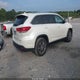 5TDKZRFH4KS567859 2019 Toyota Highlander Xle auction photo thumbnail 4