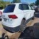 3VV2B7AX3JM220062 2018 Volkswagen Tiguan 2.0T Se/2.0T Sel auction photo thumbnail 4