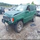 1J4GZ58S6TC156905 1996 Jeep Grand Cherokee Laredo auction photo thumbnail 2