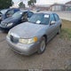 1LNHM82W8XY616317 1999 Lincoln Town Car Signature auction photo thumbnail 2
