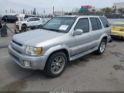 JNRDR09X32W213242 2002 Infiniti Qx4 Luxury auction photo thumbnail 2