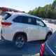 5TDDGRFH9HS033294 2017 Toyota Highlander Hybrid Limited Platinum auction photo thumbnail 13