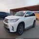 5TDKZRFH3HS194273 2017 Toyota Highlander Xle auction photo thumbnail 2