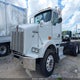 1XKDDU9X06J136021 2006 Kenworth Construction T800 auction photo thumbnail 2