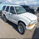 1GNDT13W72K122979 2002 Chevrolet Blazer auction photo thumbnail 1