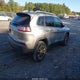 1C4PJMLB9KD194989 2019 Jeep Cherokee Latitude Plus 4X4 auction photo thumbnail 4