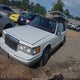 1LNCM82W1MY608209 1991 Lincoln Town Car Signature auction photo thumbnail 2