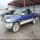 5TBRT3410YS027350 2000 Toyota Tundra Sr5 V8 auction photo thumbnail 2