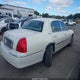 1LNHM82W15Y610162 2005 Lincoln Town Car Signature Limited auction photo thumbnail 4