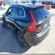 LYVA22RM1JB106395 2018 Volvo Xc60 T6 R-Design auction photo thumbnail 3