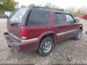1GKDT13W712199931 2001 GMC Jimmy Slt auction photo thumbnail 4
