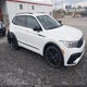 3VVCB7AX5NM099626 2022 Volkswagen Tiguan 2.0T Se R-Line Black auction photo thumbnail 1