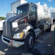 2NKHHJ7X0KM289356 2019 Kenworth T370 - Fuel Truck auction photo thumbnail 2