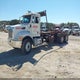 2NPLLZ0X05M882523 2005 Peterbilt 335 auction photo thumbnail 2